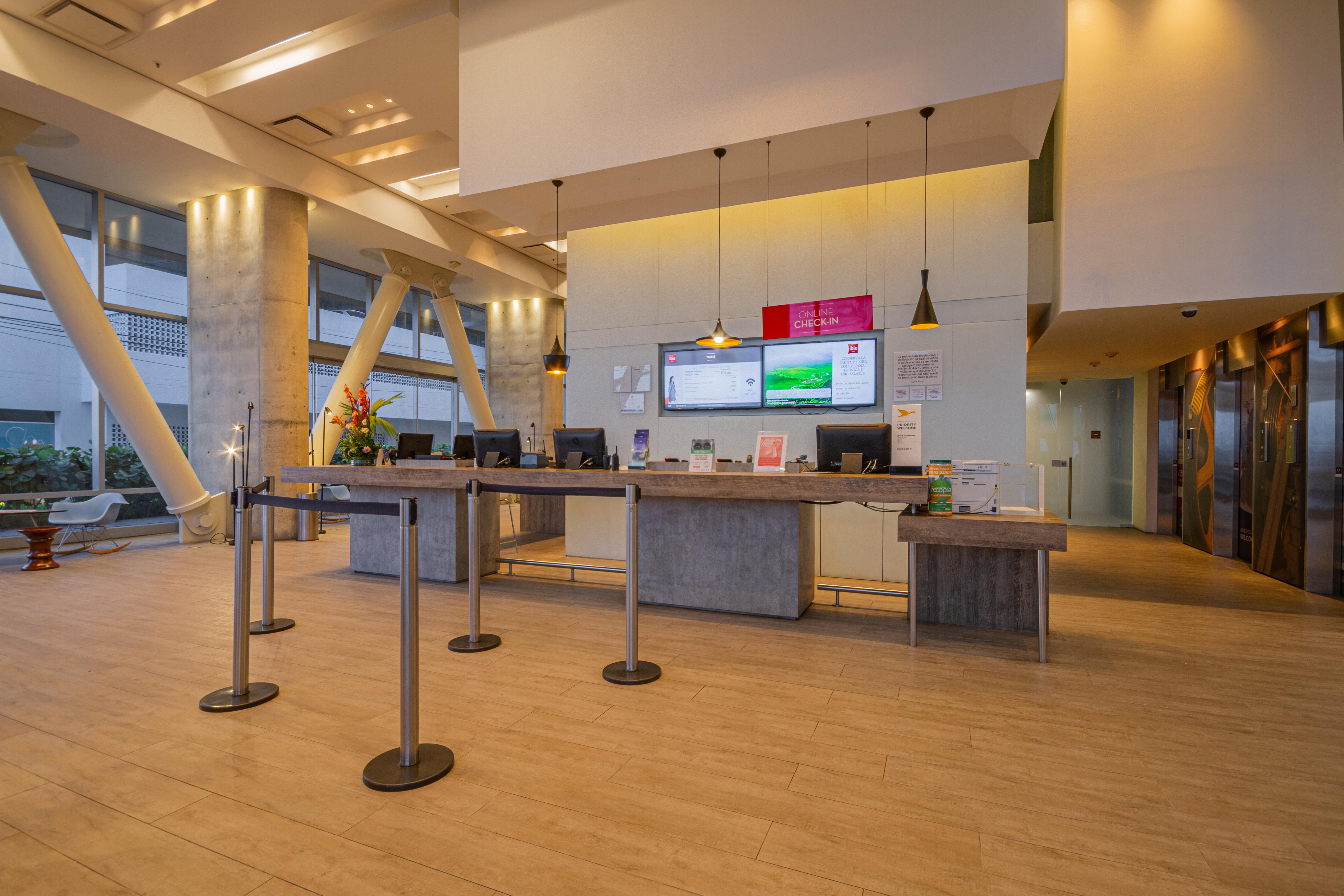Ibis Cartagena Marbella Ξενοδοχείο Εξωτερικό φωτογραφία