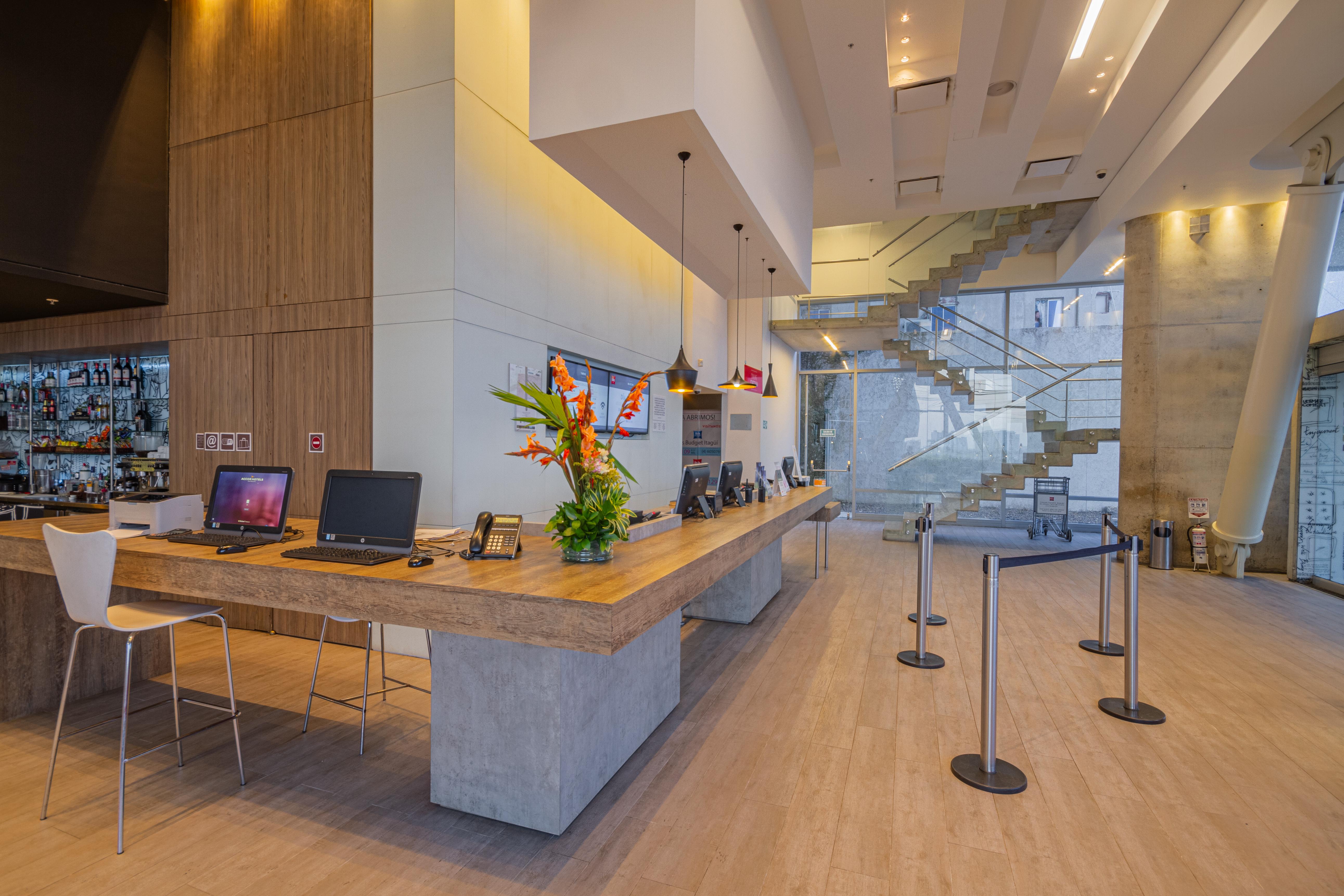 Ibis Cartagena Marbella Ξενοδοχείο Εξωτερικό φωτογραφία